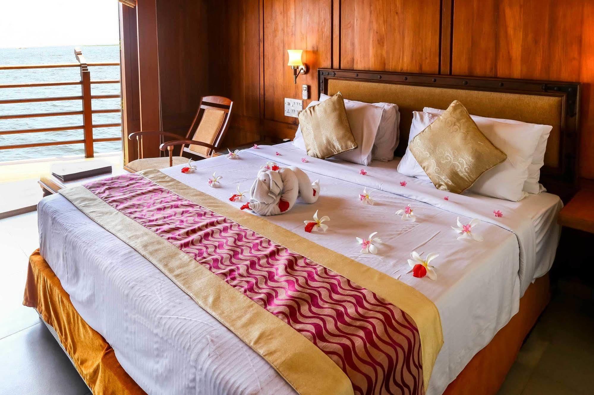 Poovar Island Resort מראה חיצוני תמונה